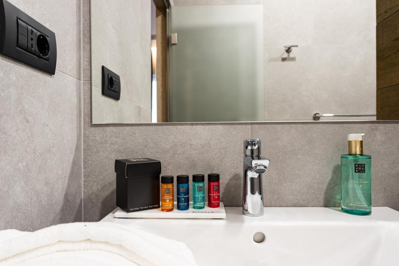 Hugo Hotel Satu Mare Zewnętrze zdjęcie