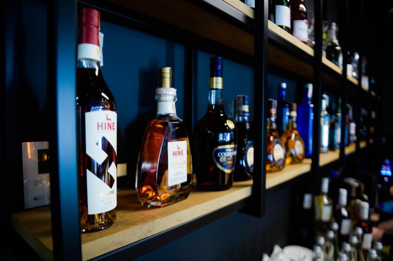 Hugo Hotel Satu Mare Zewnętrze zdjęcie