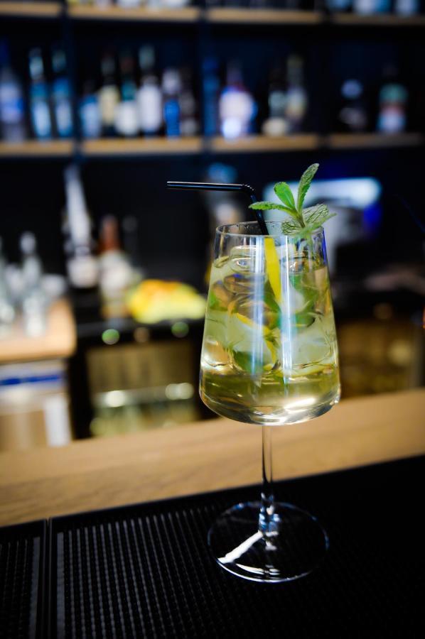 Hugo Hotel Satu Mare Zewnętrze zdjęcie